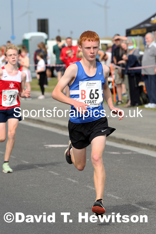 Boys under-15s 2021 Northern 6 and 4 Stage and Young Athletes Road Relays, Redcar. Photo: David T. Hewitson/Sports for All Pics